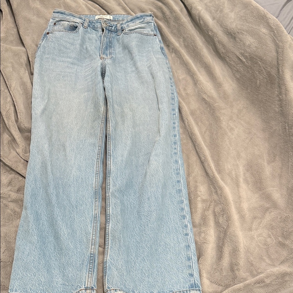 Abercrombie & Fitch Curve Love The Loose High Rise Jeans